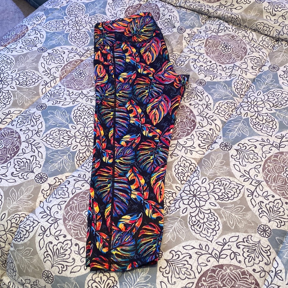 Constantly Varied Gear Tropic Like It’s Hot Cropped Legging